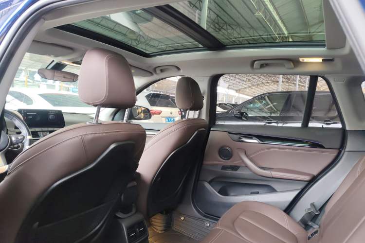 Used BMW X1 2020 sDrive20Li Premium Edition Headliner