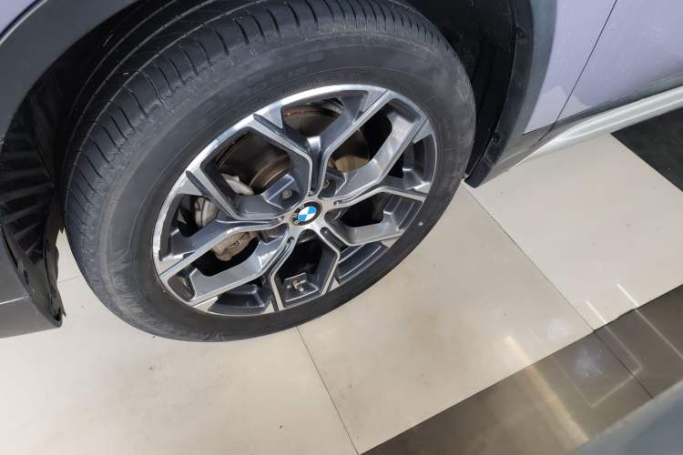 Used BMW X1 2020 sDrive20Li Premium Edition Left Front Wheel Hub