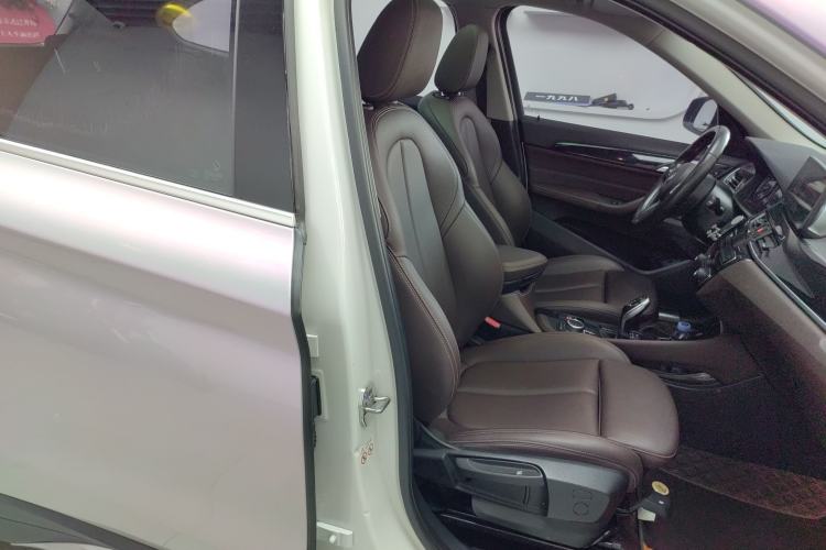 Used BMW X1 2020 sDrive20Li Premium Edition Right Front Seat