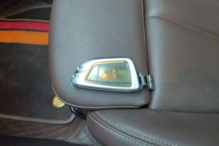 Used BMW X1 2020 sDrive20Li Premium Edition Vehicle Key