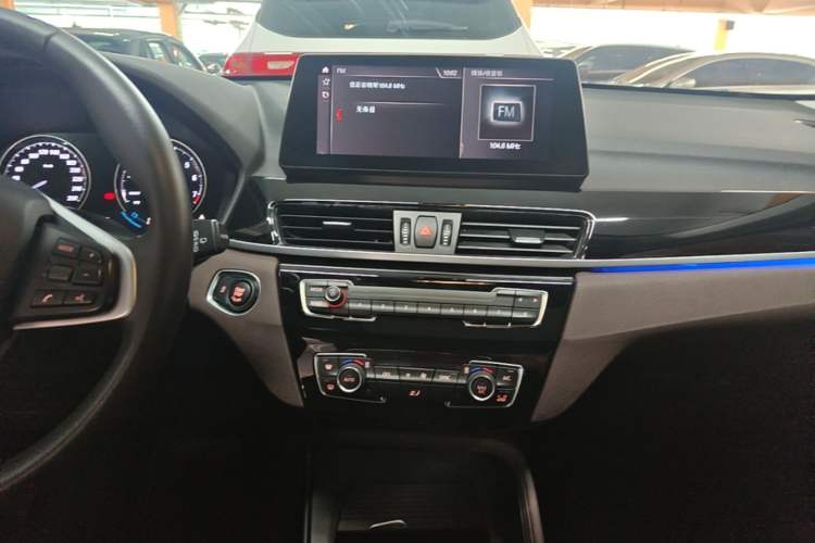 Used BMW X1 2020 sDrive25Li Leading Model Audio And AC Panel