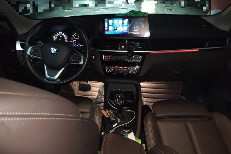 Used BMW X1 2020 sDrive25Li Leading Model Center Console