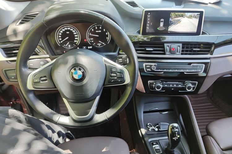 Used BMW X1 2020 sDrive20Li Fashion Model Center Console