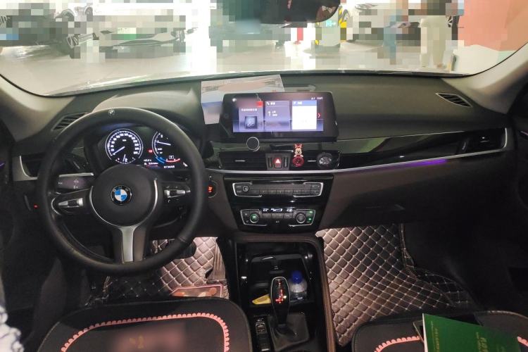 Used BMW X1 2020 sDrive20Li Premium Edition Center Console