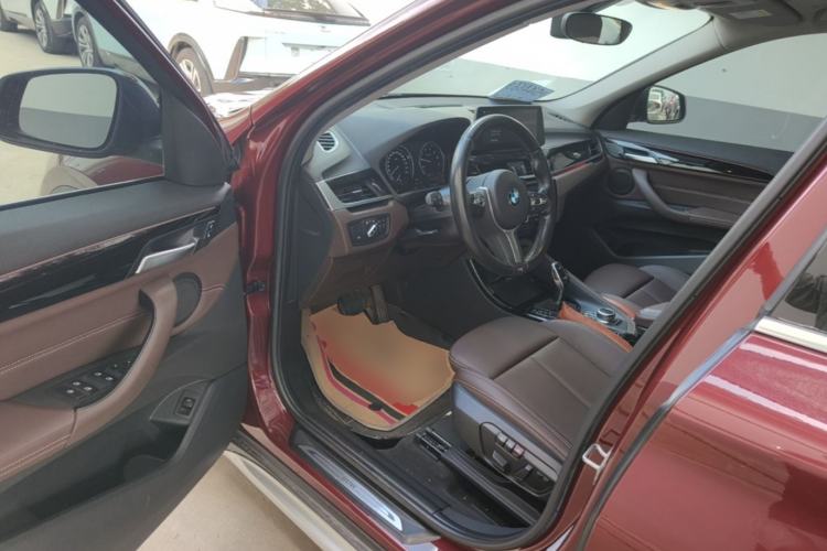 Used BMW X1 2020 sDrive20Li Premium Edition Driver Seat