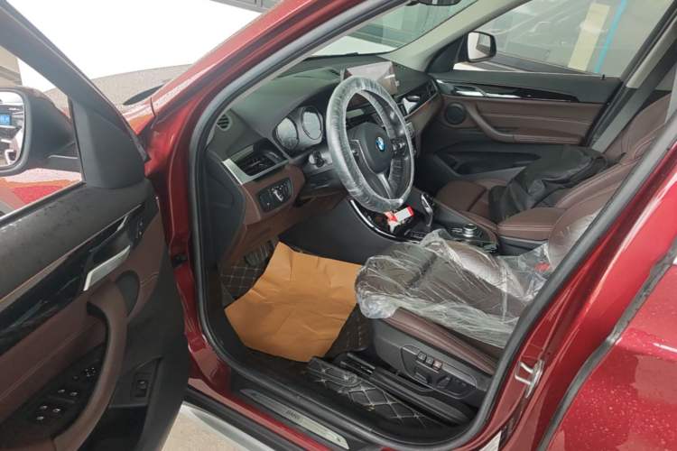 Used BMW X1 2020 sDrive20Li Premium Edition Driver Seat