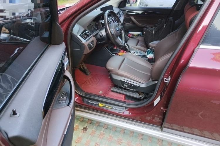 Used BMW X1 2020 sDrive20Li Premium Edition Driver Seat
