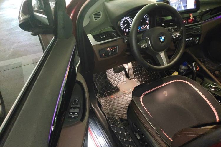 Used BMW X1 2020 sDrive20Li Premium Edition Driver Seat