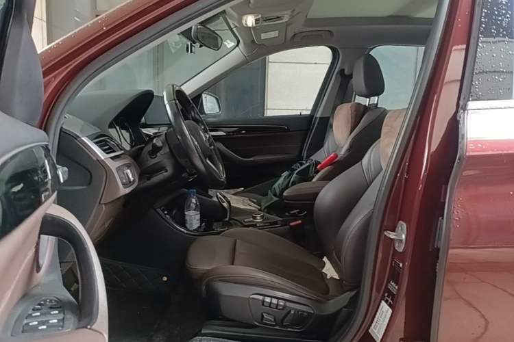Used BMW X1 2020 sDrive20Li Premium Edition Driver Seat