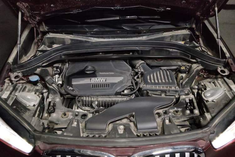 Used BMW X1 2020 sDrive20Li Premium Edition Engine Bay