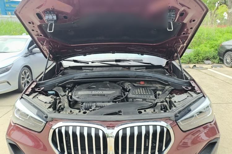 Used BMW X1 2020 sDrive20Li Fashion Model Engine Bay