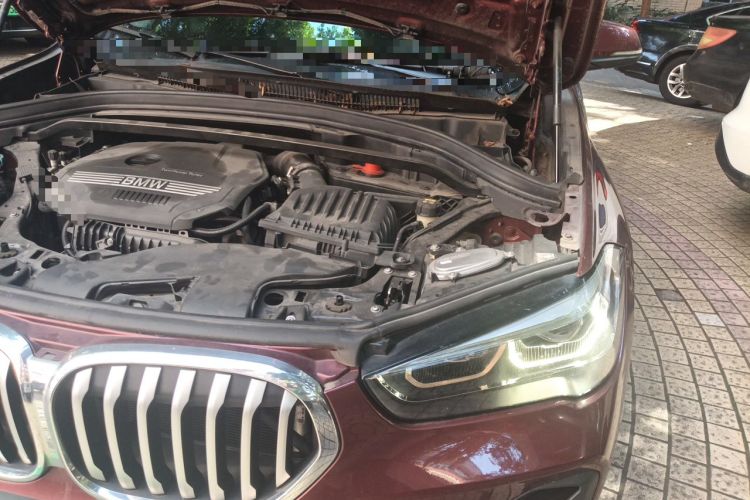 Used BMW X1 2020 sDrive20Li Premium Edition Engine Bay Left