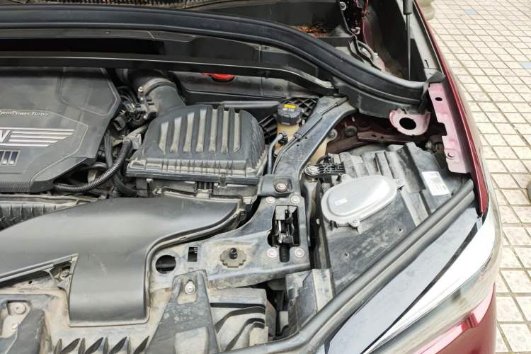 Used BMW X1 2020 sDrive20Li Premium Edition Engine Bay Left