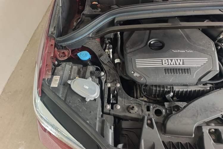 Used BMW X1 2020 sDrive20Li Premium Edition Engine Bay Right