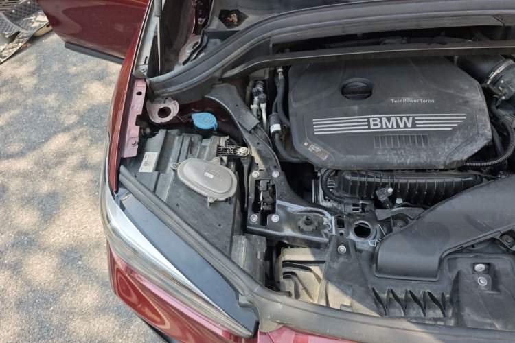 Used BMW X1 2020 sDrive20Li Fashion Model Engine Bay Right