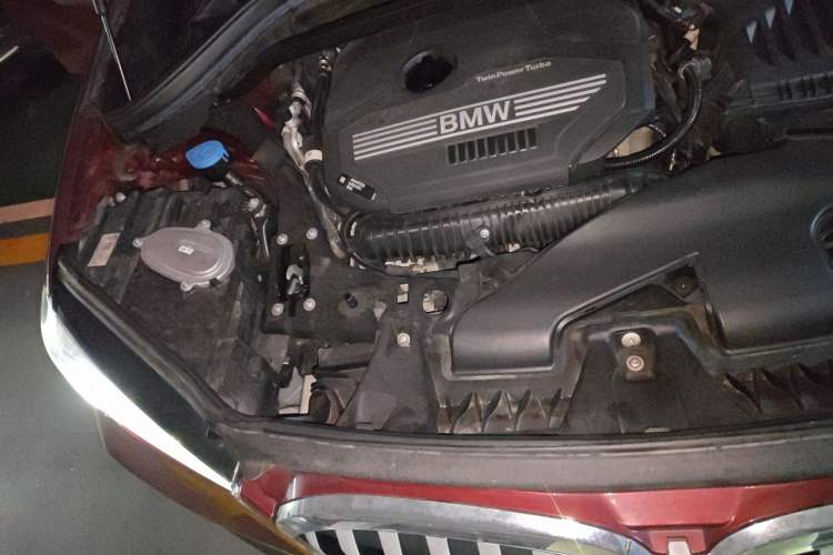 Used BMW X1 2020 sDrive25Li Leading Model Engine Bay Right