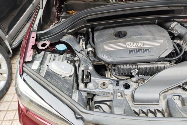 Used BMW X1 2020 sDrive20Li Premium Edition Engine Bay Right