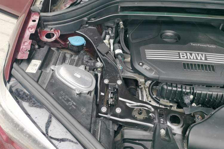 Used BMW X1 2020 sDrive20Li Premium Edition Engine Bay Right