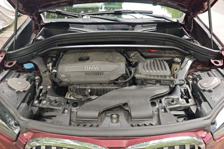 Used BMW X1 2020 sDrive20Li Premium Edition Engine Bay