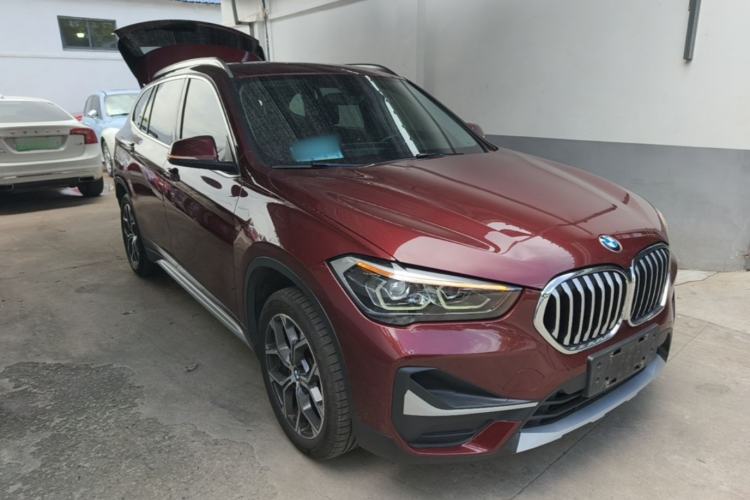 Used BMW X1 2020 sDrive20Li Premium Edition Front Right 45 Deg