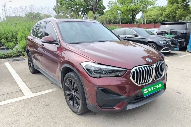 Used BMW X1 2020 sDrive20Li Fashion Model Front Right 45 Deg