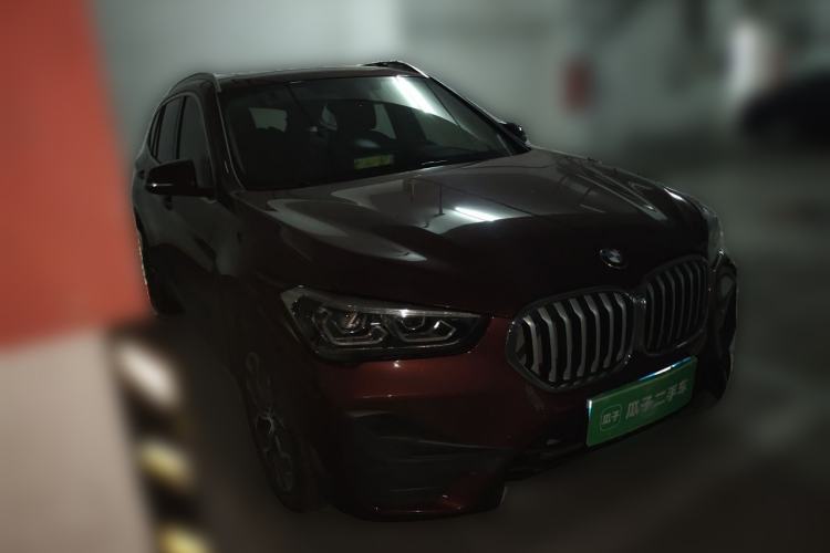 Used BMW X1 2020 sDrive25Li Leading Model Front Right 45 Deg