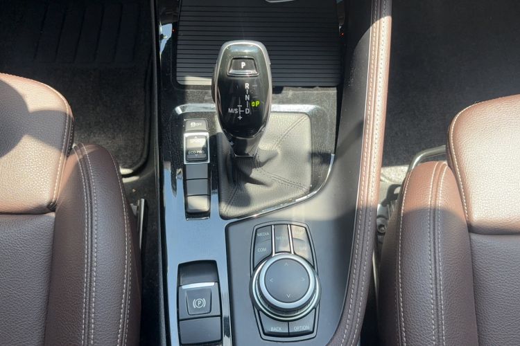 Used BMW X1 2020 sDrive20Li Premium Edition Gear Lever