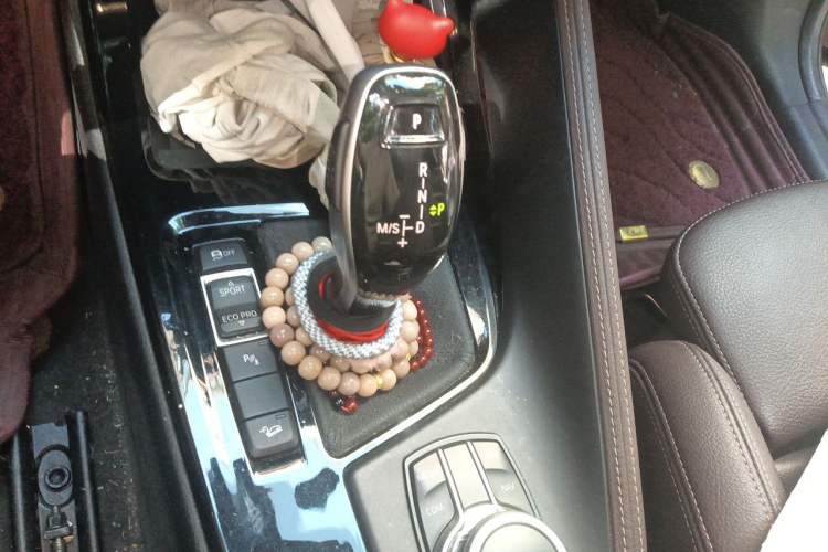 Used BMW X1 2020 sDrive20Li Premium Edition Gear Lever