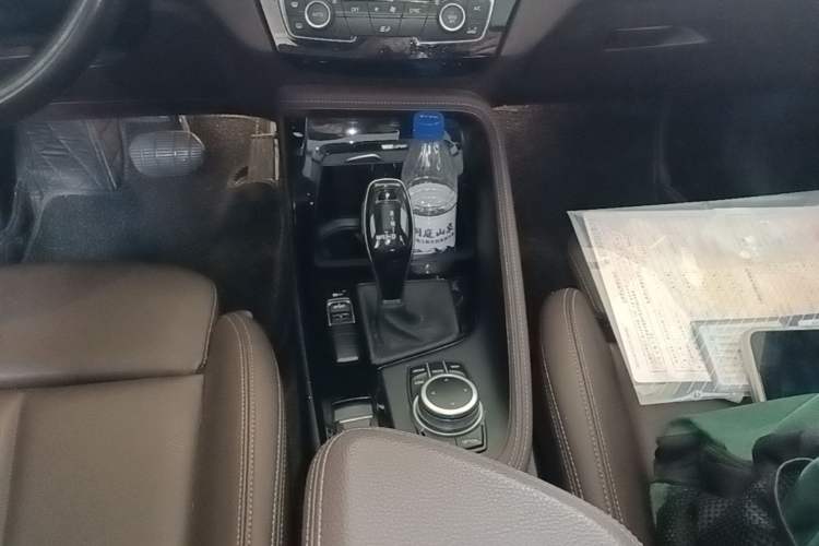 Used BMW X1 2020 sDrive20Li Premium Edition Gear Lever