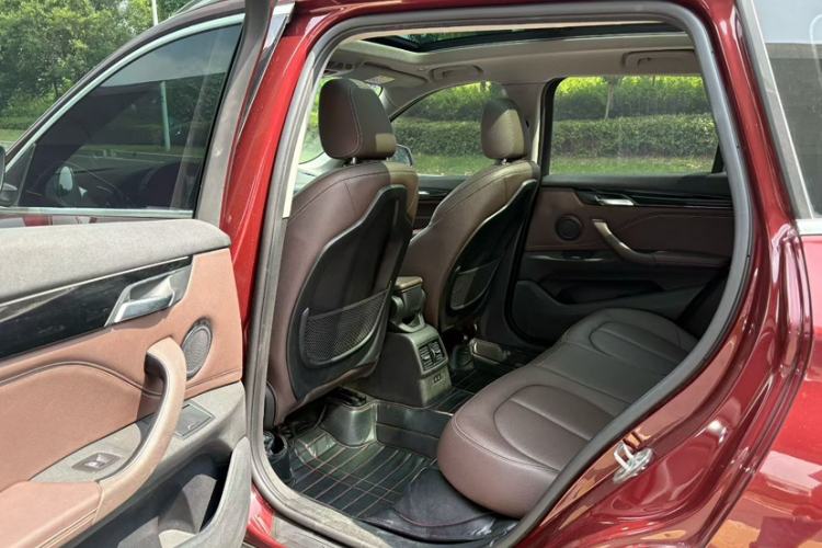 Used BMW X1 2020 sDrive20Li Premium Edition Interior 6