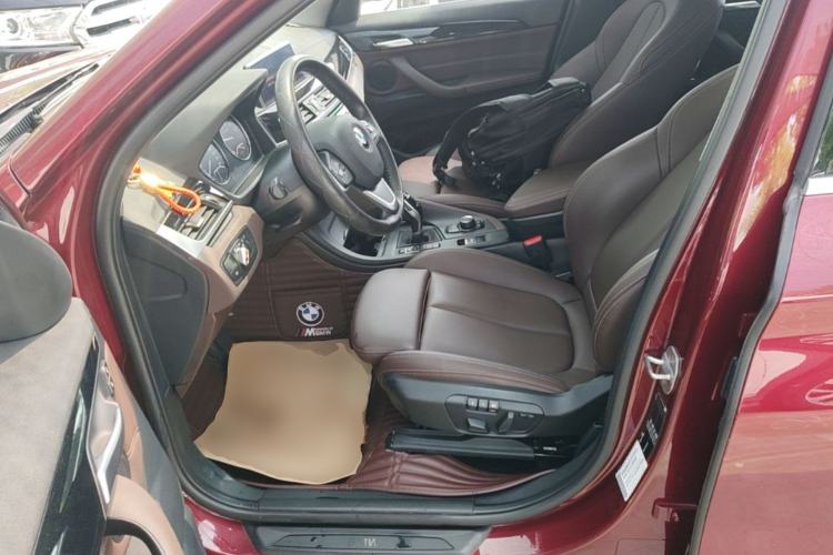 Used BMW X1 2020 sDrive20Li Fashion Model Left Front Seat