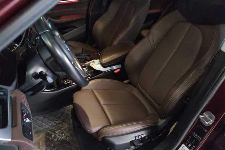 Used BMW X1 2020 xDrive25Li Luxury Edition Left Front Seat