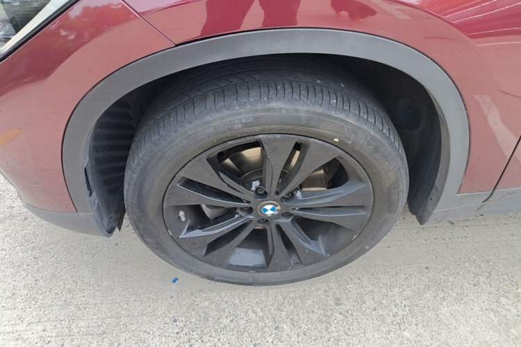 Used BMW X1 2020 sDrive20Li Fashion Model Left Front Wheel Hub