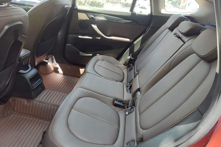 Used BMW X1 2020 sDrive20Li Fashion Model Left Rear Seat
