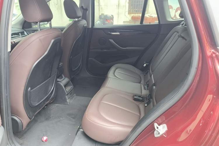 Used BMW X1 2020 sDrive20Li Fashion Model Left Rear Seat