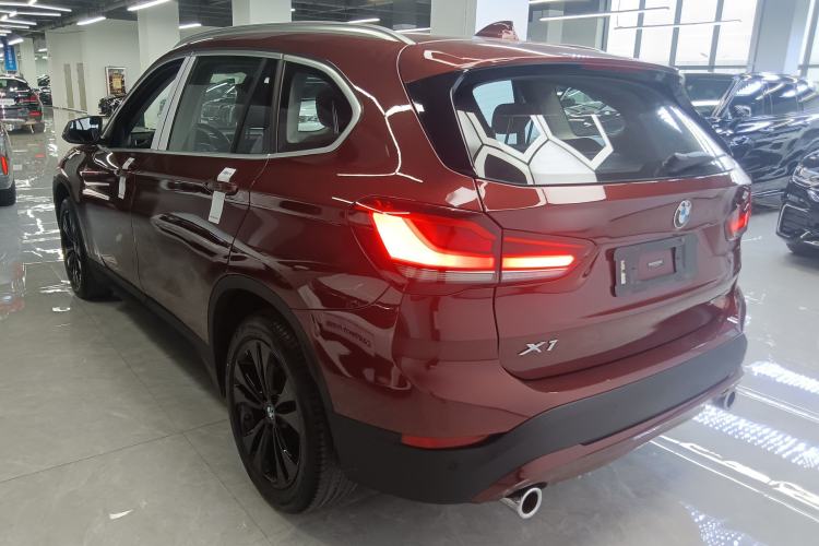 Used BMW X1 2020 sDrive20Li Fashion Model Rear Left 45 Deg