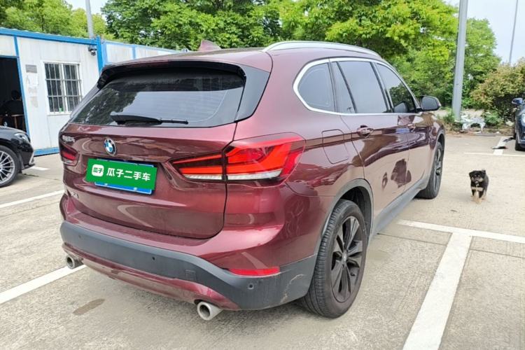 Used BMW X1 2020 sDrive20Li Fashion Model Rear Right 45 Deg