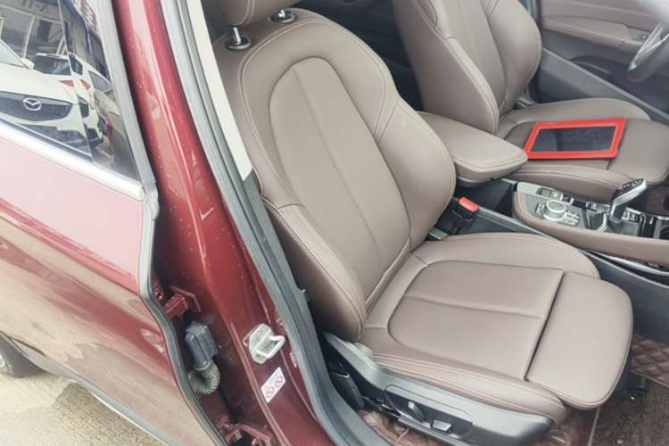 Used BMW X1 2020 xDrive25Li Luxury Edition Right Front Seat