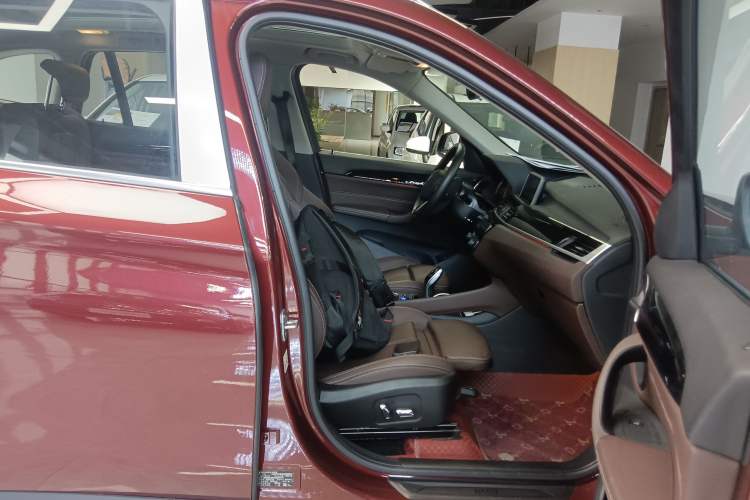 Used BMW X1 2020 sDrive20Li Fashion Model Right Front Seat