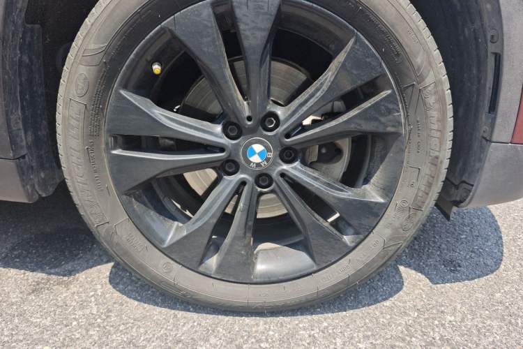 Used BMW X1 2020 sDrive20Li Fashion Model Right Front Wheel Hub