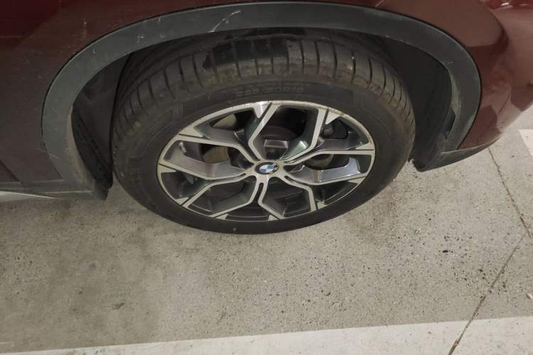 Used BMW X1 2020 sDrive20Li Premium Edition Right Front Wheel Hub
