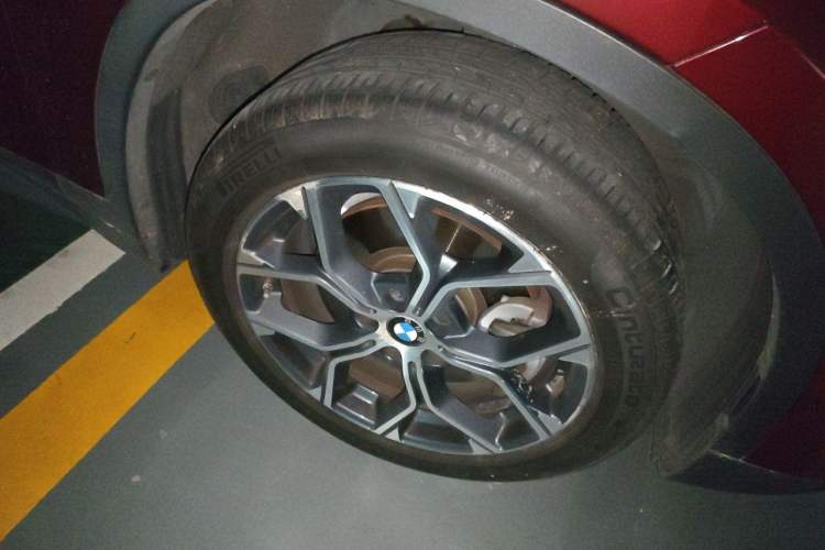 Used BMW X1 2020 sDrive25Li Leading Model Right Front Wheel Hub