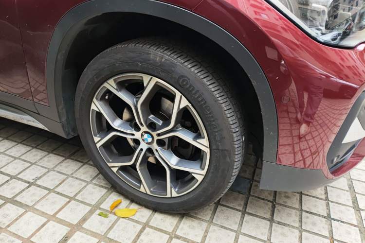 Used BMW X1 2020 sDrive20Li Premium Edition Right Front Wheel Hub