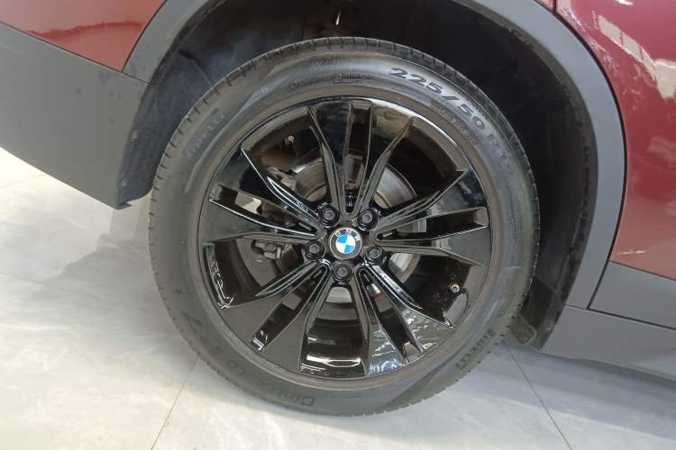 Used BMW X1 2020 sDrive20Li Fashion Model Right Rear Wheel Hub