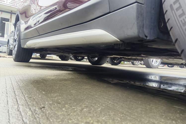 Used BMW X1 2020 xDrive25Li Luxury Edition Right Side Sill