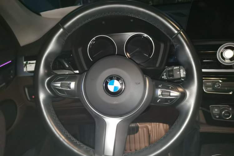 Used BMW X1 2020 sDrive20Li Premium Edition Steering Wheel