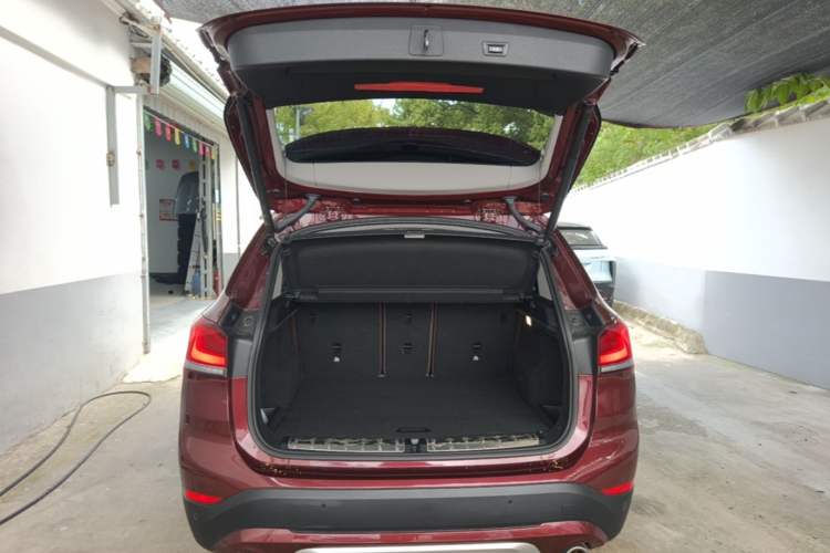 Used BMW X1 2020 sDrive20Li Premium Edition Trunk