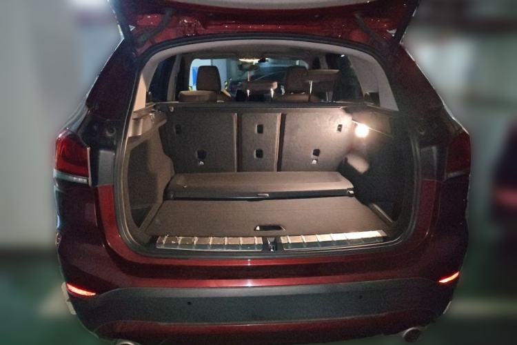 Used BMW X1 2020 sDrive25Li Leading Model Trunk