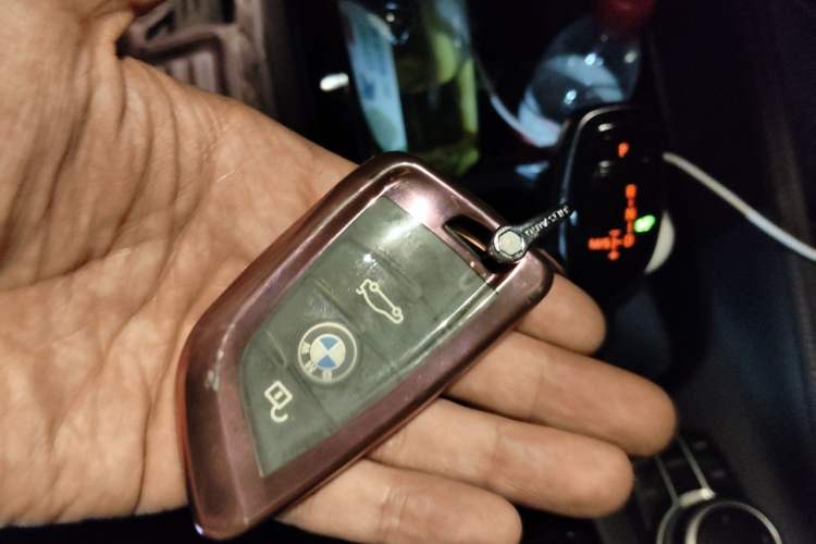 Used BMW X1 2020 sDrive20Li Premium Edition Vehicle Key