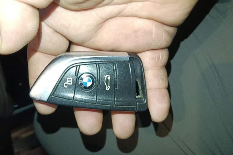 Used BMW X1 2020 sDrive20Li Premium Edition Vehicle Key